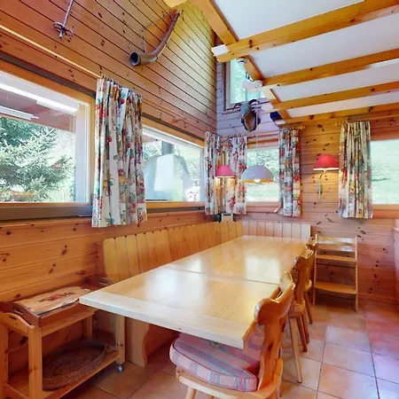 Warm With A Exterior In Chalet