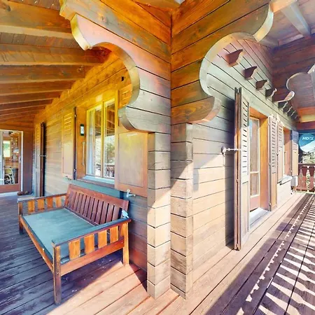 Chalet Warm With A Exterior In Les Marecottes