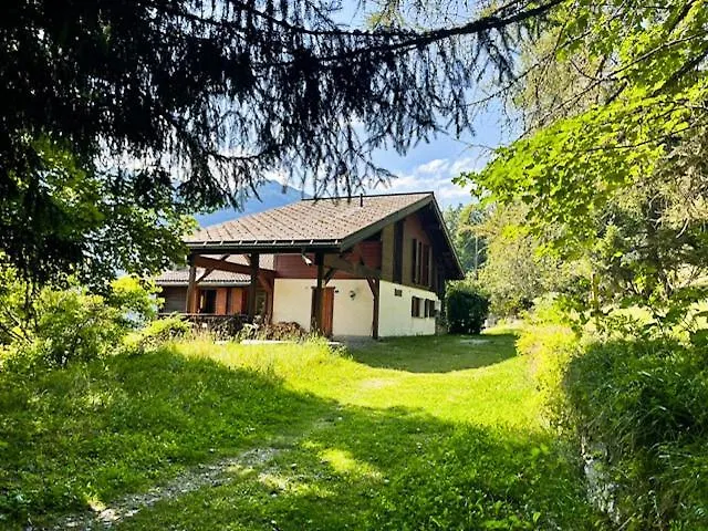 Warm With A Exterior In * 莱马雷科特