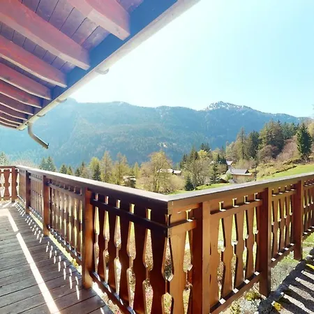 Warm With A Exterior In * Les Marécottes