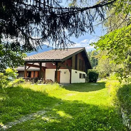 Warm With A Exterior In * Les Marécottes