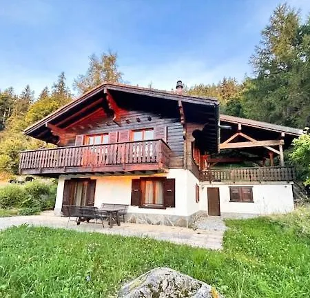Warm With A Exterior In Dağ evi Les Marécottes